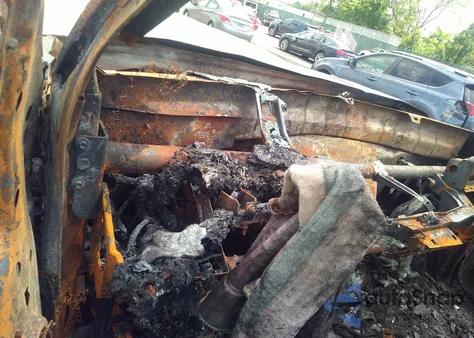 1999 Ford F-250 Lariat/Xl/Xlt z USA, uszkodzony, nr VIN 1FTNX21S3XEE70825